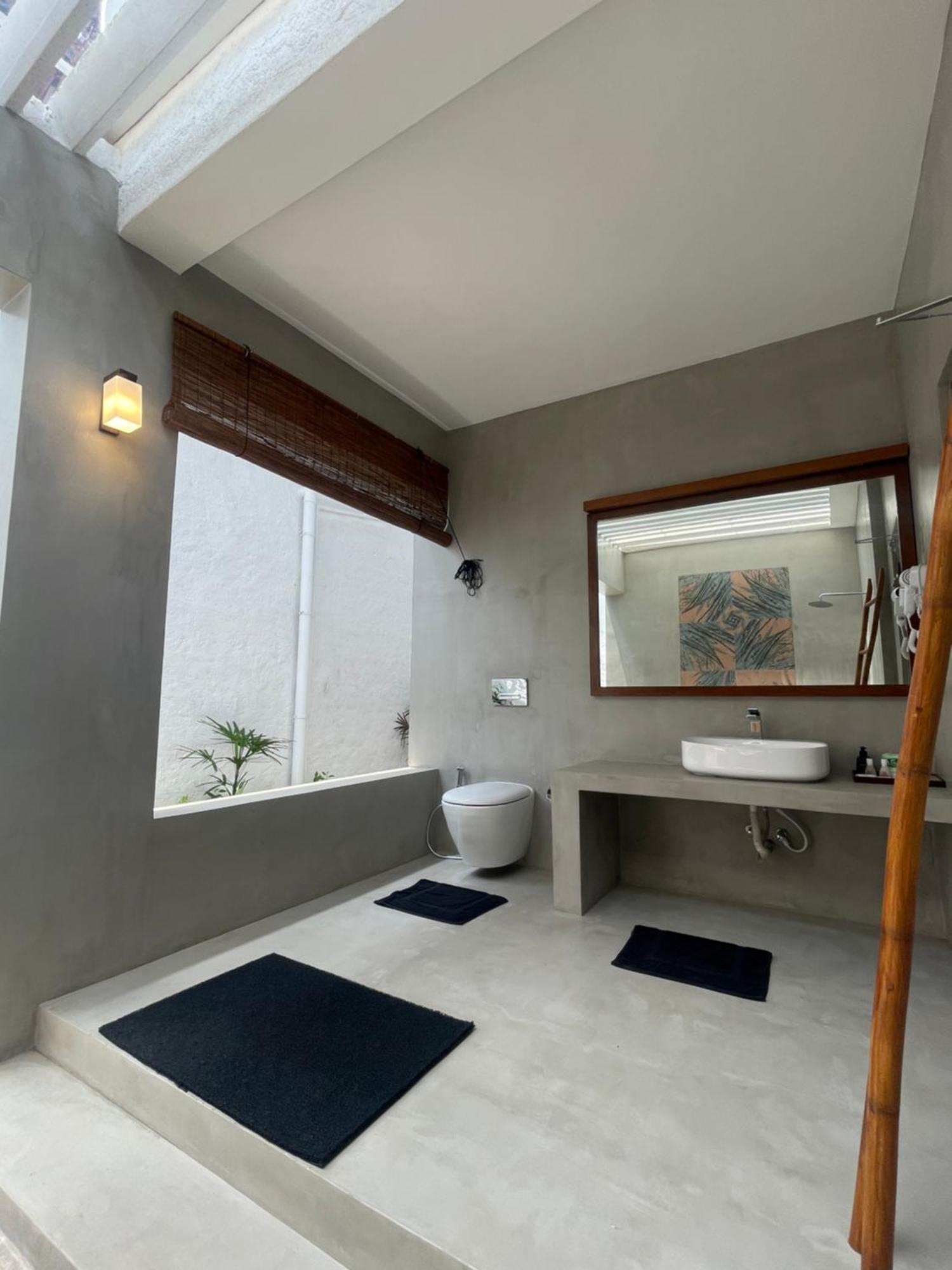 Hibiscus Beach Hotel & Villas Kalutara Esterno foto